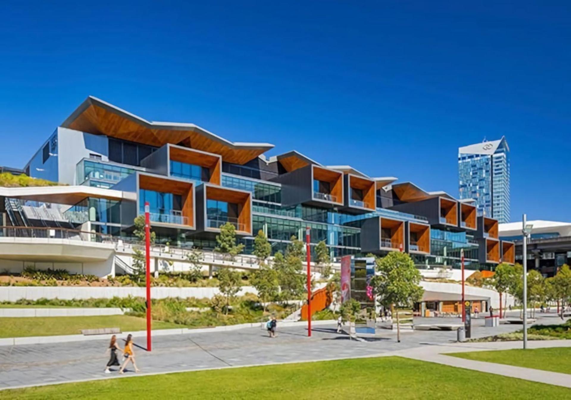 Appartamento Dream Harbour View Parking Gym Pool Sydney Esterno foto