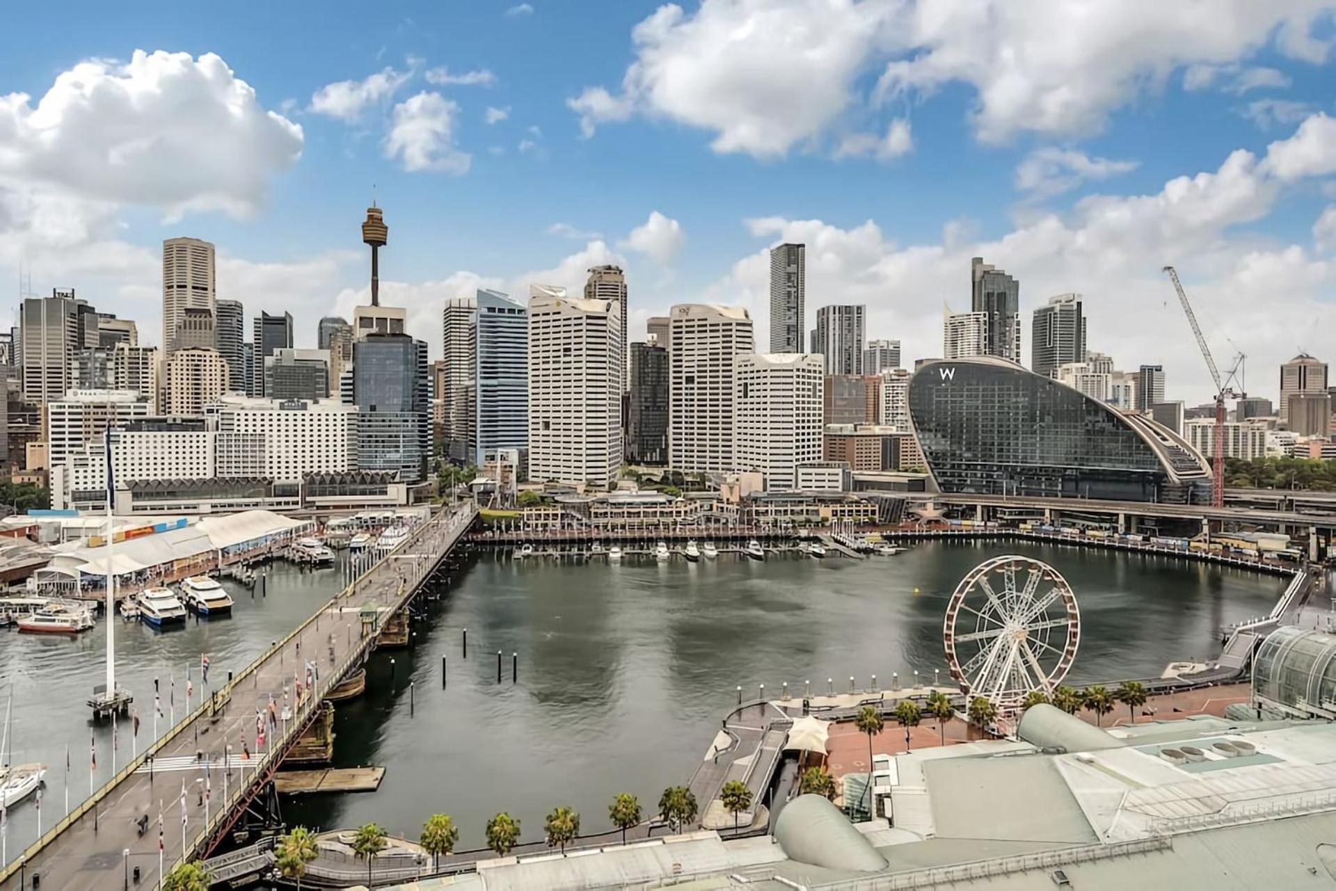Appartamento Dream Harbour View Parking Gym Pool Sydney Esterno foto